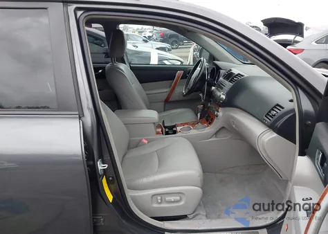 2008 Toyota Highlander Limited z USA, uszkodzony, nr VIN JTEDS42A882037706